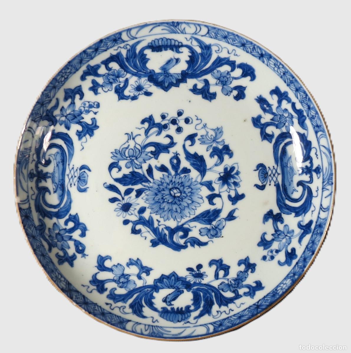 Antig&uuml;edades: Prato China Azul e Branco Porcelana Chinesa Companhia das Indias. Servi&ccedil;o da Madame de Pompadour.