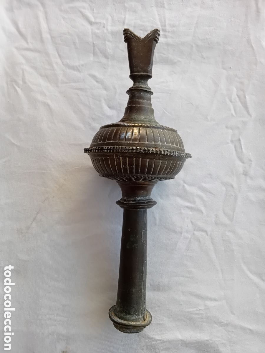 Antig&uuml;edades: Hach&oacute;n S. XIX para mecha de cinta - Foto 1