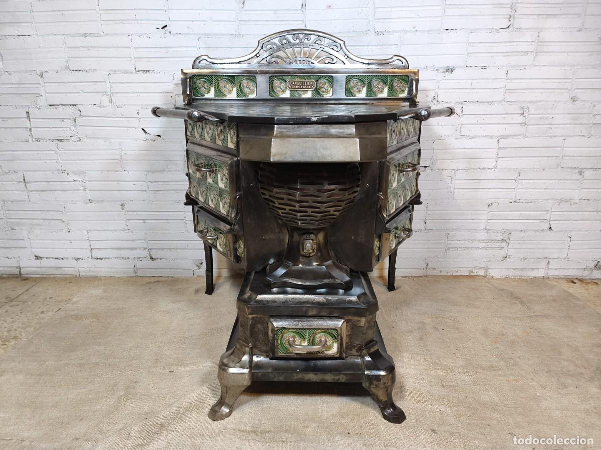 Antig&uuml;edades: Cocina econ&oacute;mica Art D&eacute;co con azulejos