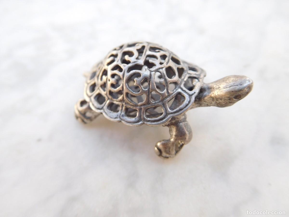 Antig&uuml;edades: Tortuga calada de plata marca Arpa - Foto 2