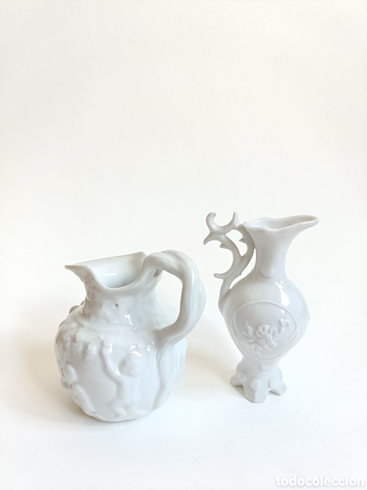 Antig&uuml;edades: Pareja de Mini Jarr&oacute;n y Jarrita Porcelana Blanca