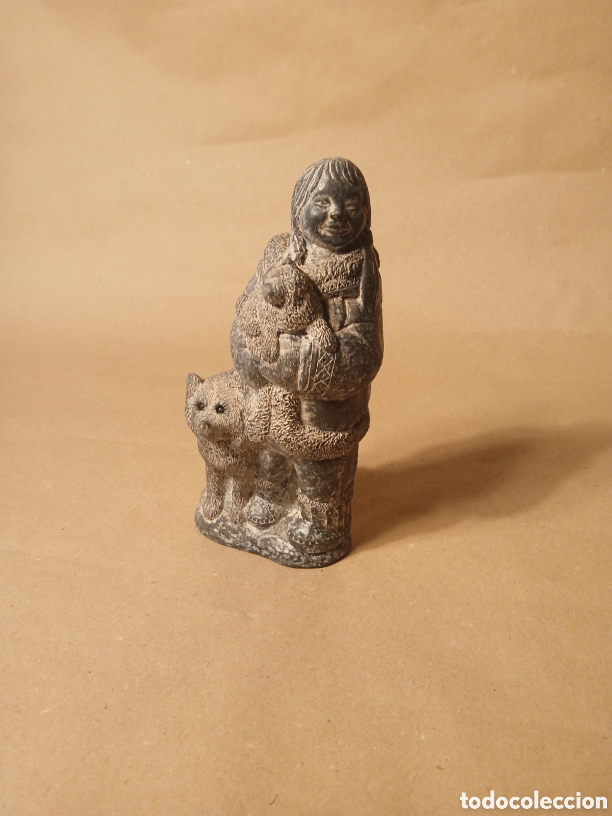 Antig&uuml;edades: Inuit Esquimal Ni&ntilde;a a&ntilde;os 2000