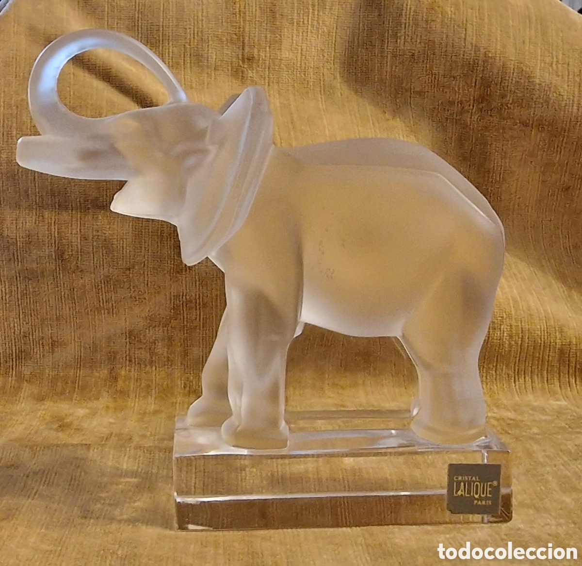 Antig&uuml;edades: Elefante de cristal de Lalique. Par&iacute;s.