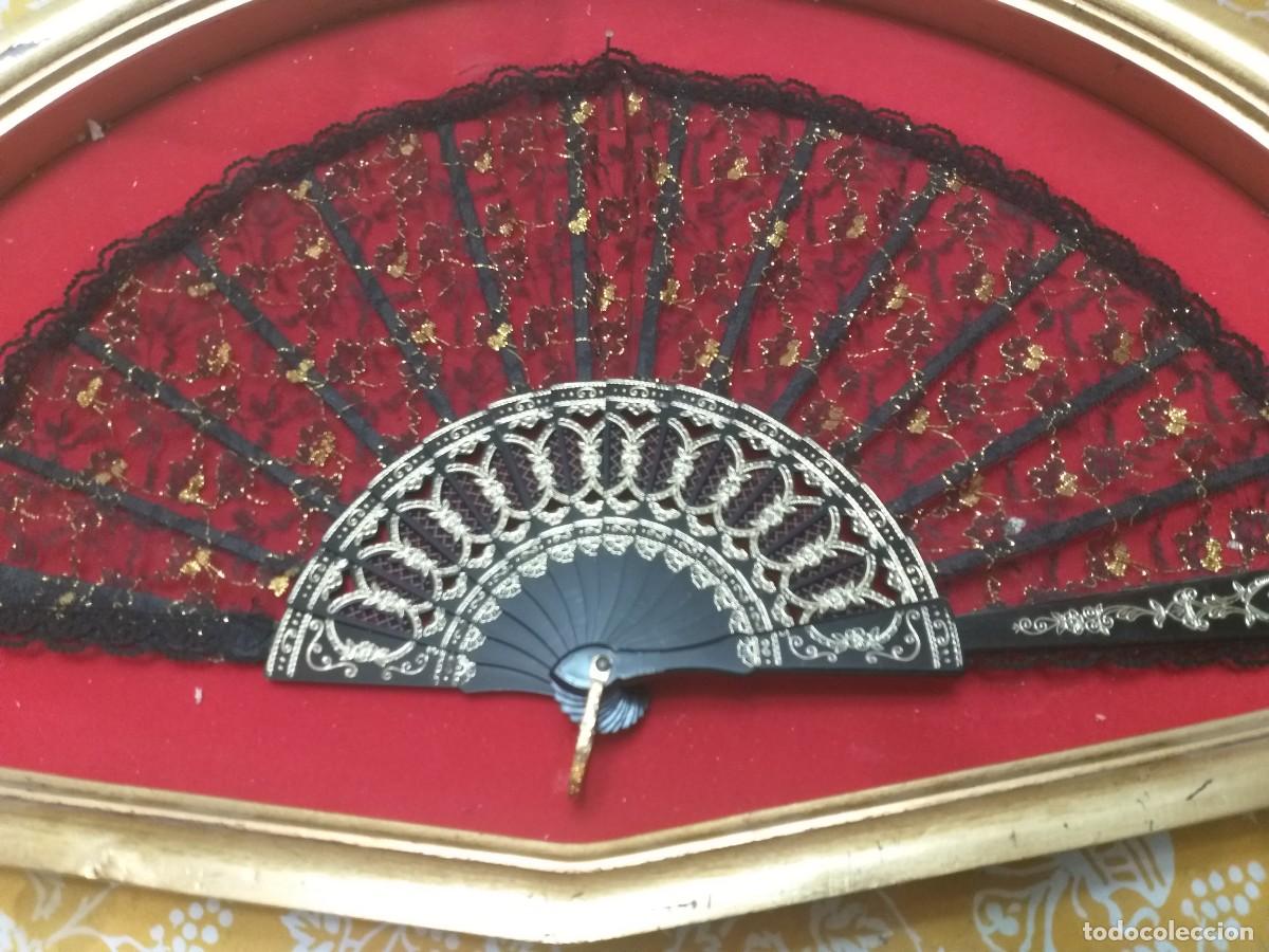 Antig&uuml;edades: antiguo abanico enmmarcado - Foto 2