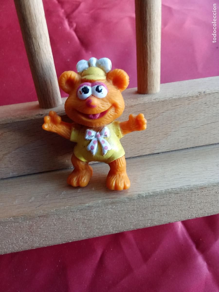 Antig&uuml;edades: Fozzie Barrio S&eacute;samo 1986. Vitrina juguete