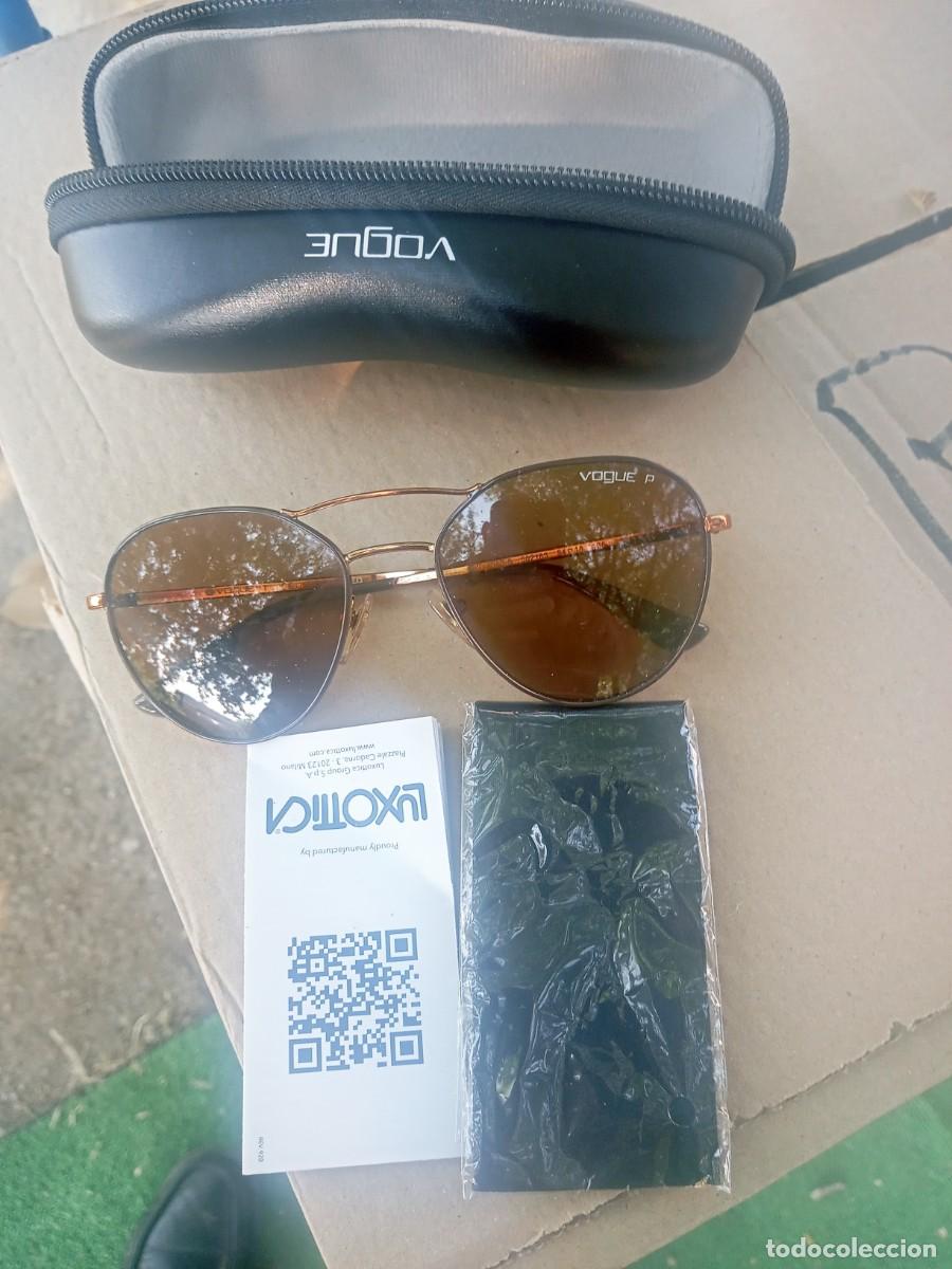 Antig&uuml;edades: BONITAS GAFAS DE SOL VOGUE. CON SU CAJA ORIGINAL