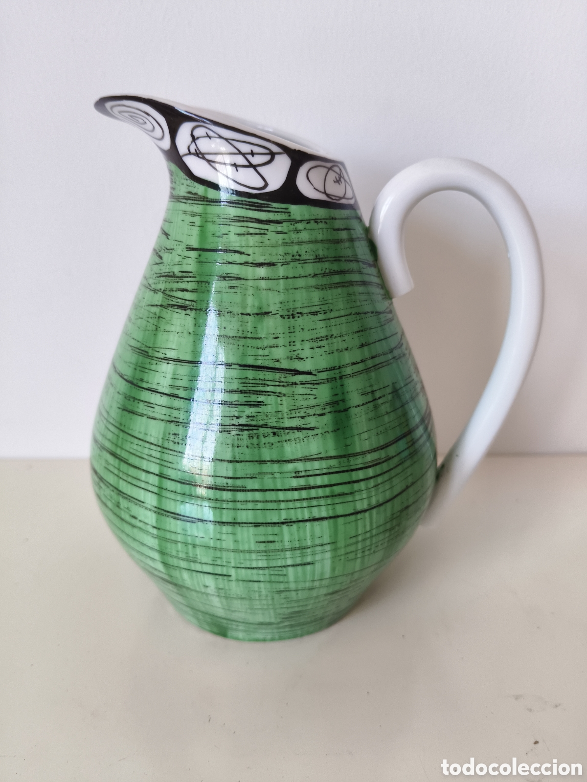 Antig&uuml;edades: JARRA DE LECHE EN VERDE DE CASTRO SARGADELOS