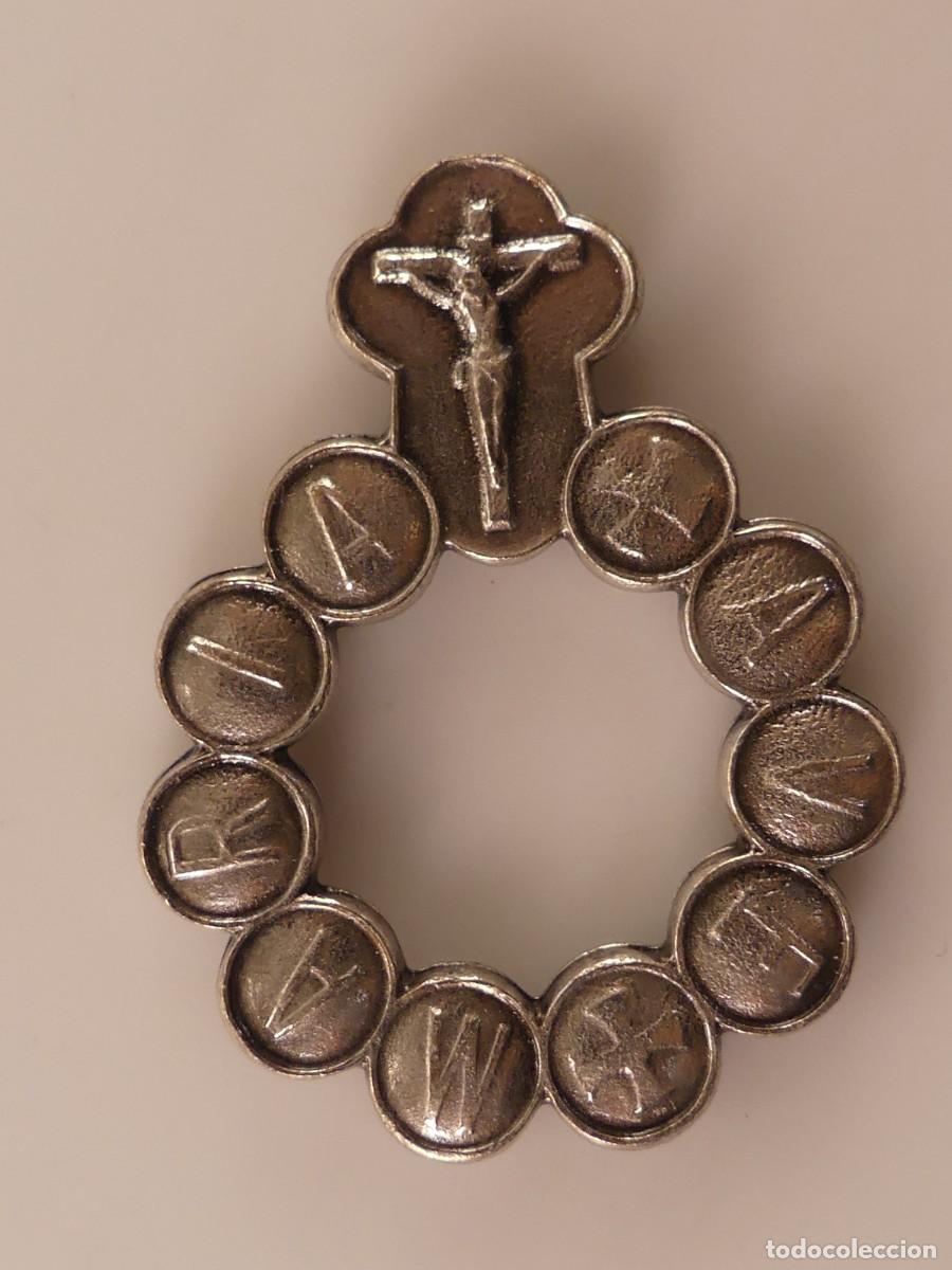 Antiques: ROSARIO DE DEDO HECHO DE METAL