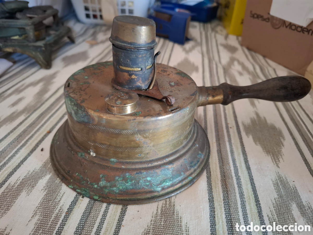 Antig&uuml;edades: Antiguo infiernillo franc&eacute;s. Rechaud Pigeon Inventeur