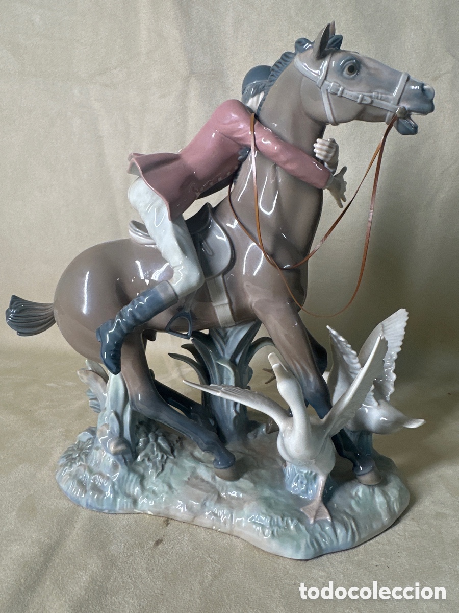 Antiques: ESCULTOR JULIO FERN&Aacute;NDEZ. GRAN FIGURA DE LLADR&Oacute;. SALVESE QUIEN PUEDA.