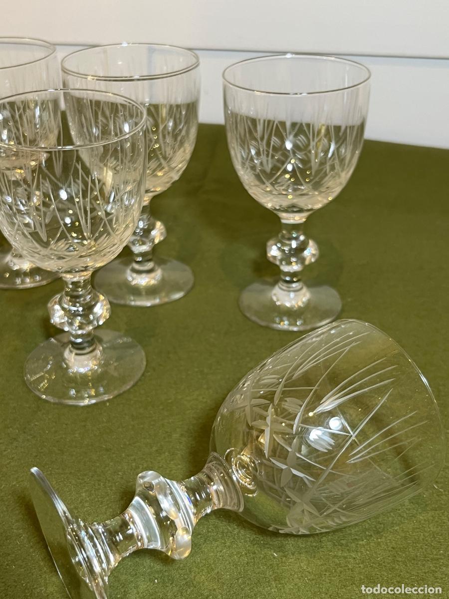 Antiguidades: Juego de 10 copas de cristal tallado vintage grabado al &aacute;cido estilo Bohemia licor vino blanco crist