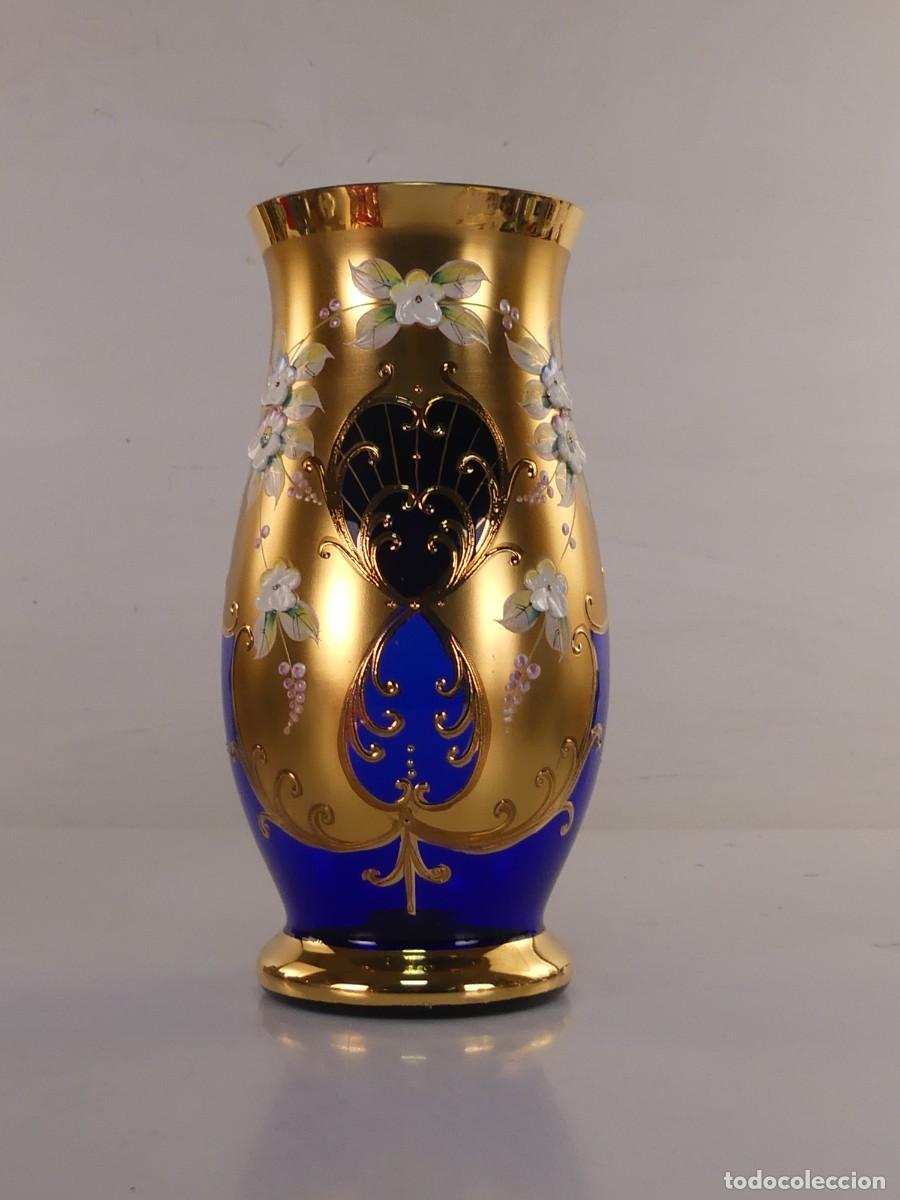 Antig&uuml;edades: JARRON FLORERO DE CRISTAL DE BOHEMIA DECORADO A MANO DISE&Ntilde;O FLORAL