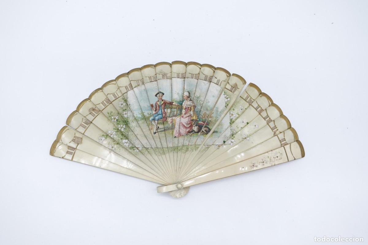 Antiques: ABANICO ANTIGUO ESCENA GALANTE PINTADA CON VARILLAJE DE N&Aacute;CAR O SIMILAR PARA RESTAURAR