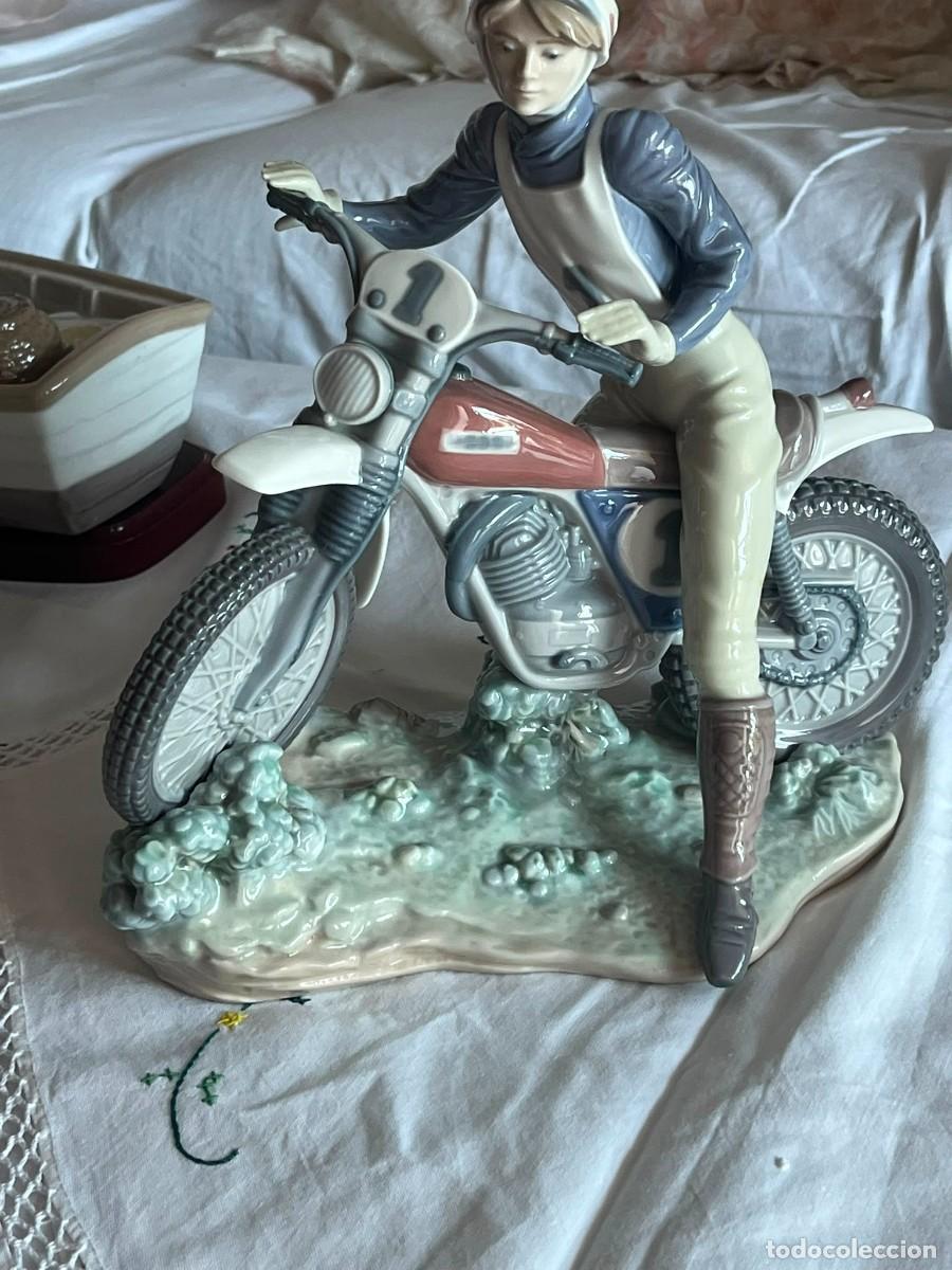 Antiquit&eacute;s: Figura Lladr&oacute; Motociclista Porcelana