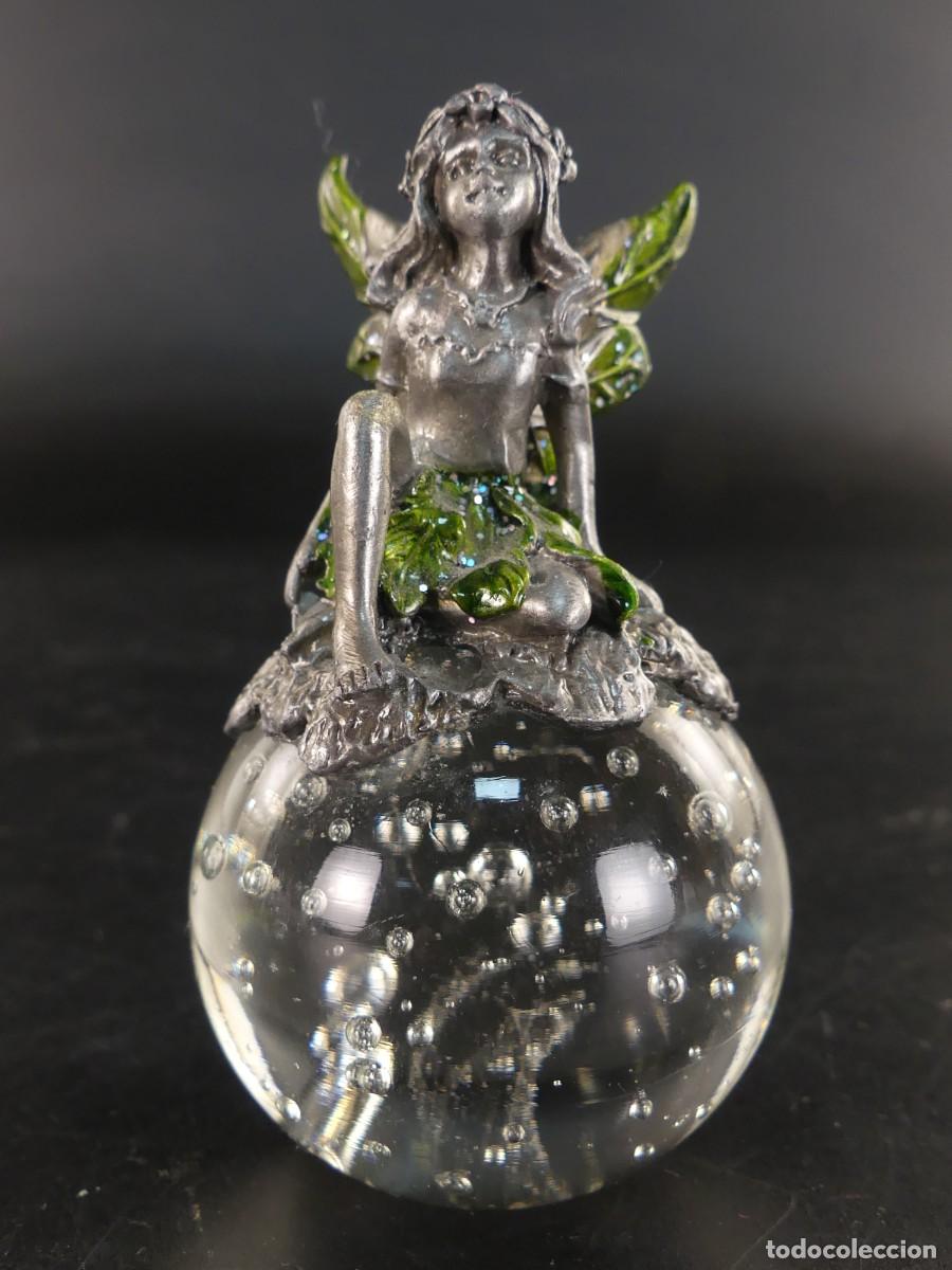 Antig&uuml;edades: PRECIOSA FIGURA PISAPAPELES DE CRISTAL