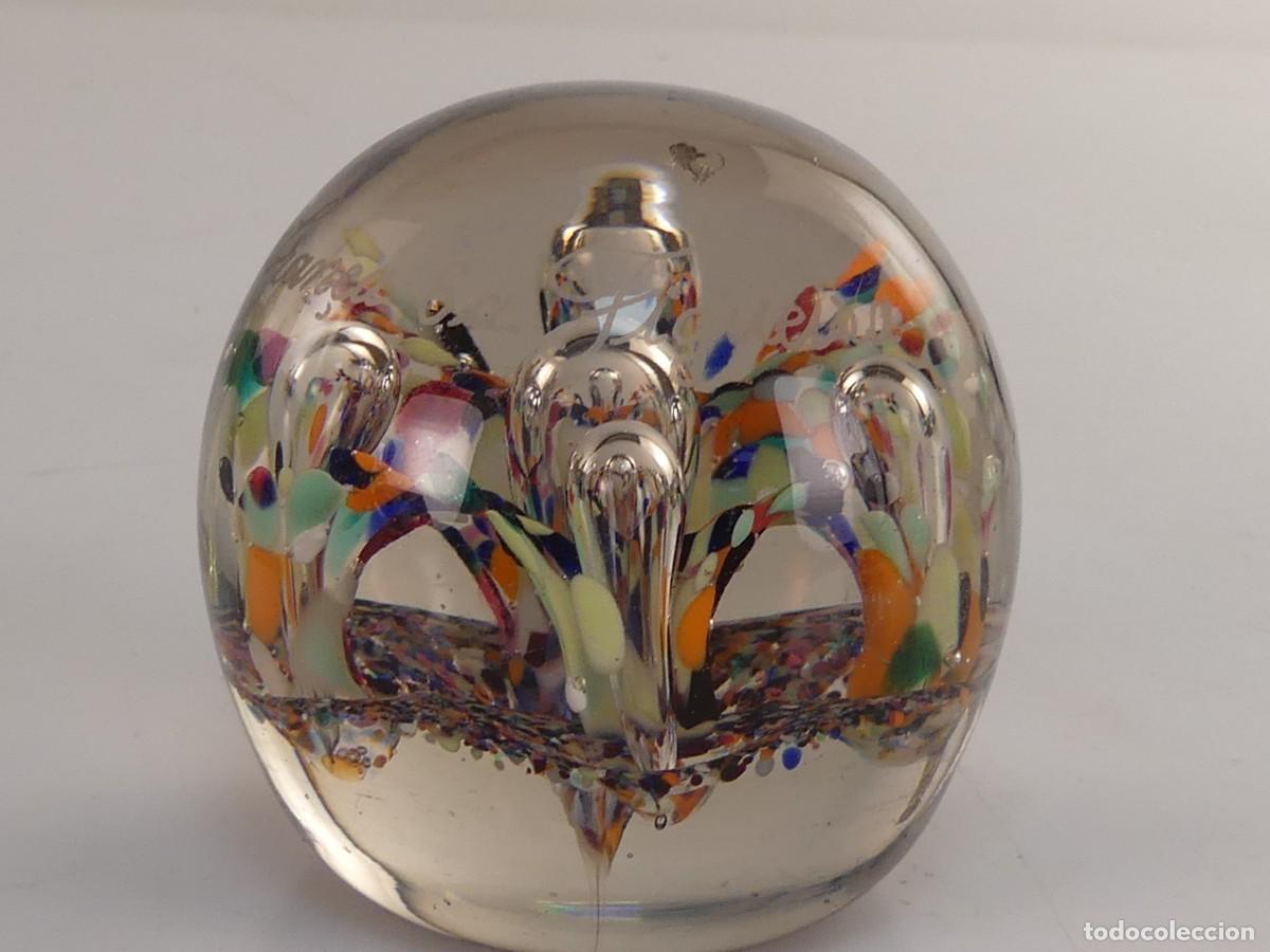 Antig&uuml;edades: Preciosa Bola Pisapapeles de Cristal de Murano bonita Decoraci&oacute;n