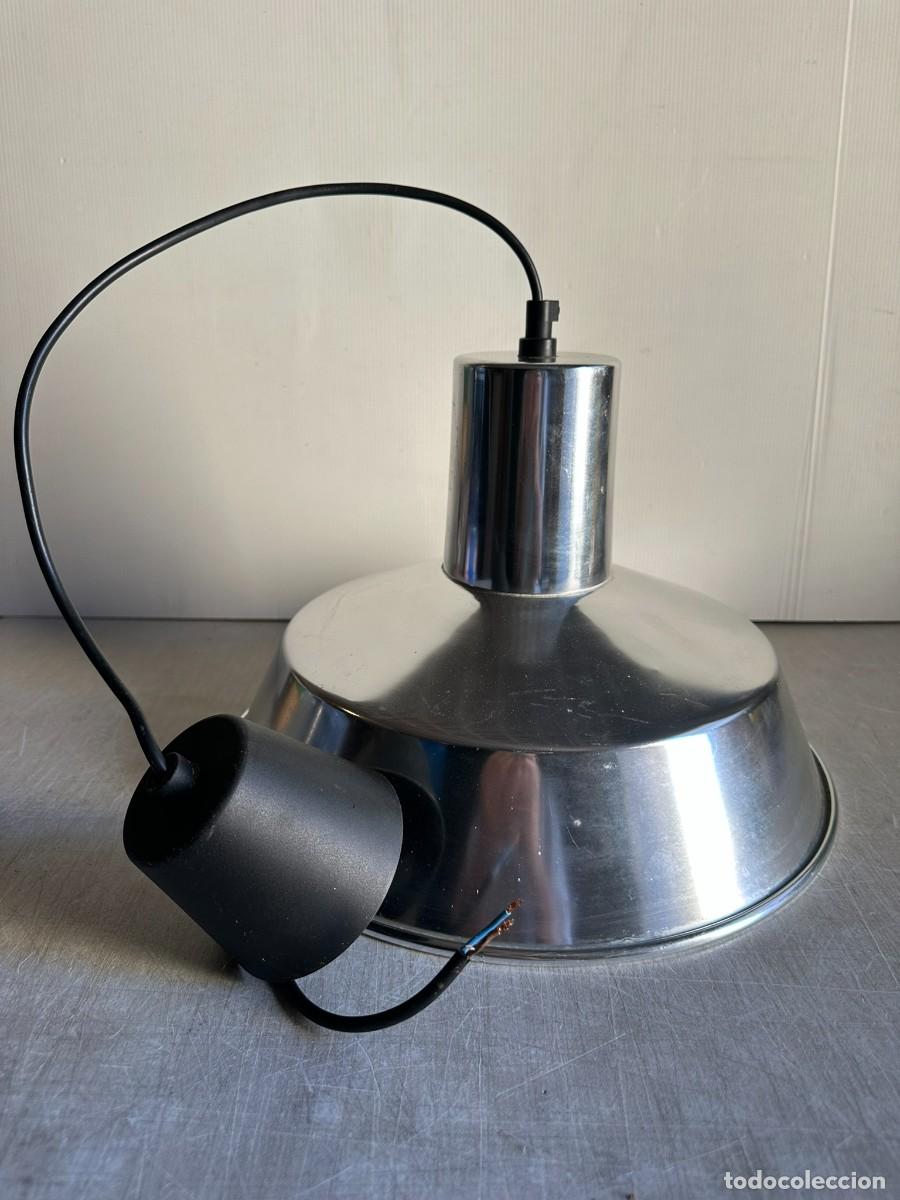 Antig&uuml;edades: L&aacute;mpara de techo aluminio