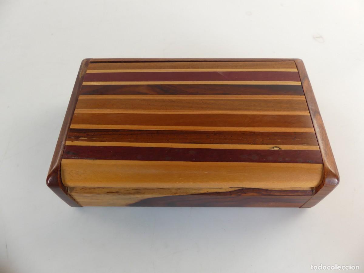 Antiguidades: BONITA CAJA JOYERO DE MADERA