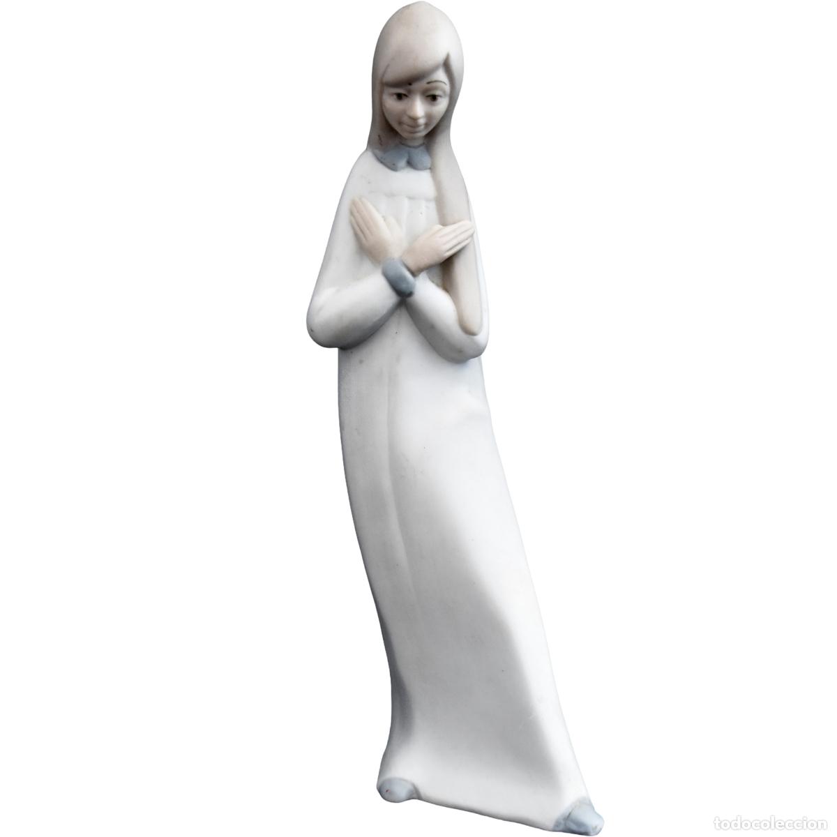 Oggetti Antichi: Figura de porcelana antigua