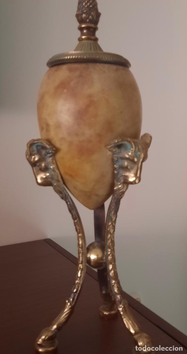 Antig&uuml;edades: PAREJA DE CASSOLETTES &Oacute; URNAS ESTILO LUIS XVI IMPERIO NEOCLASICO