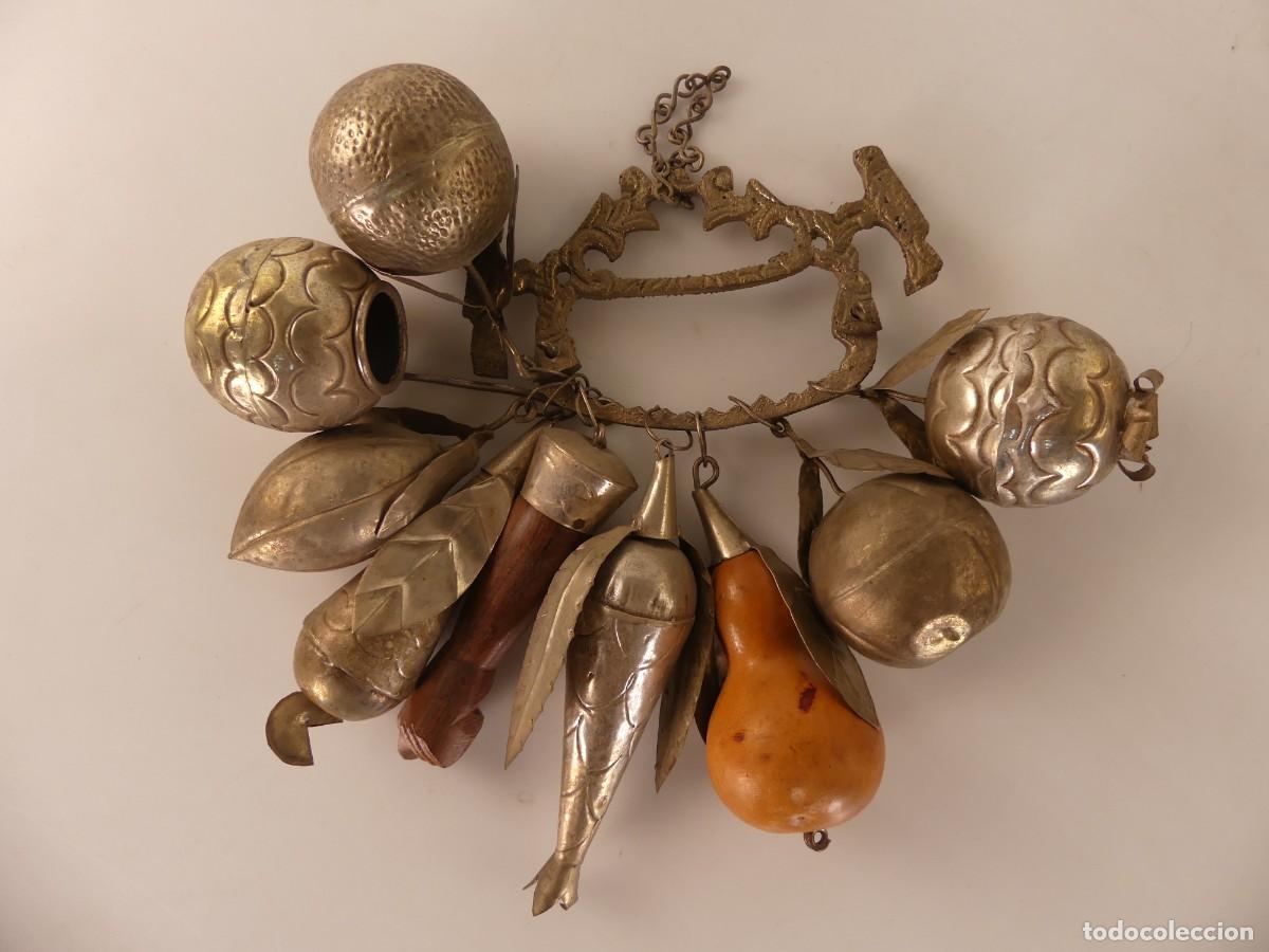 Antiques: AMULETO DE METAL BRASIL PENCA PENKA BALANGANDAN