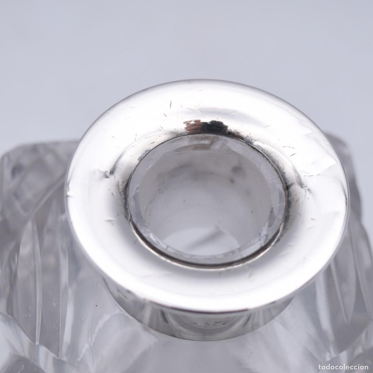 Antig&uuml;edades: Botella licorera de plata y cristal tallado - Foto 4