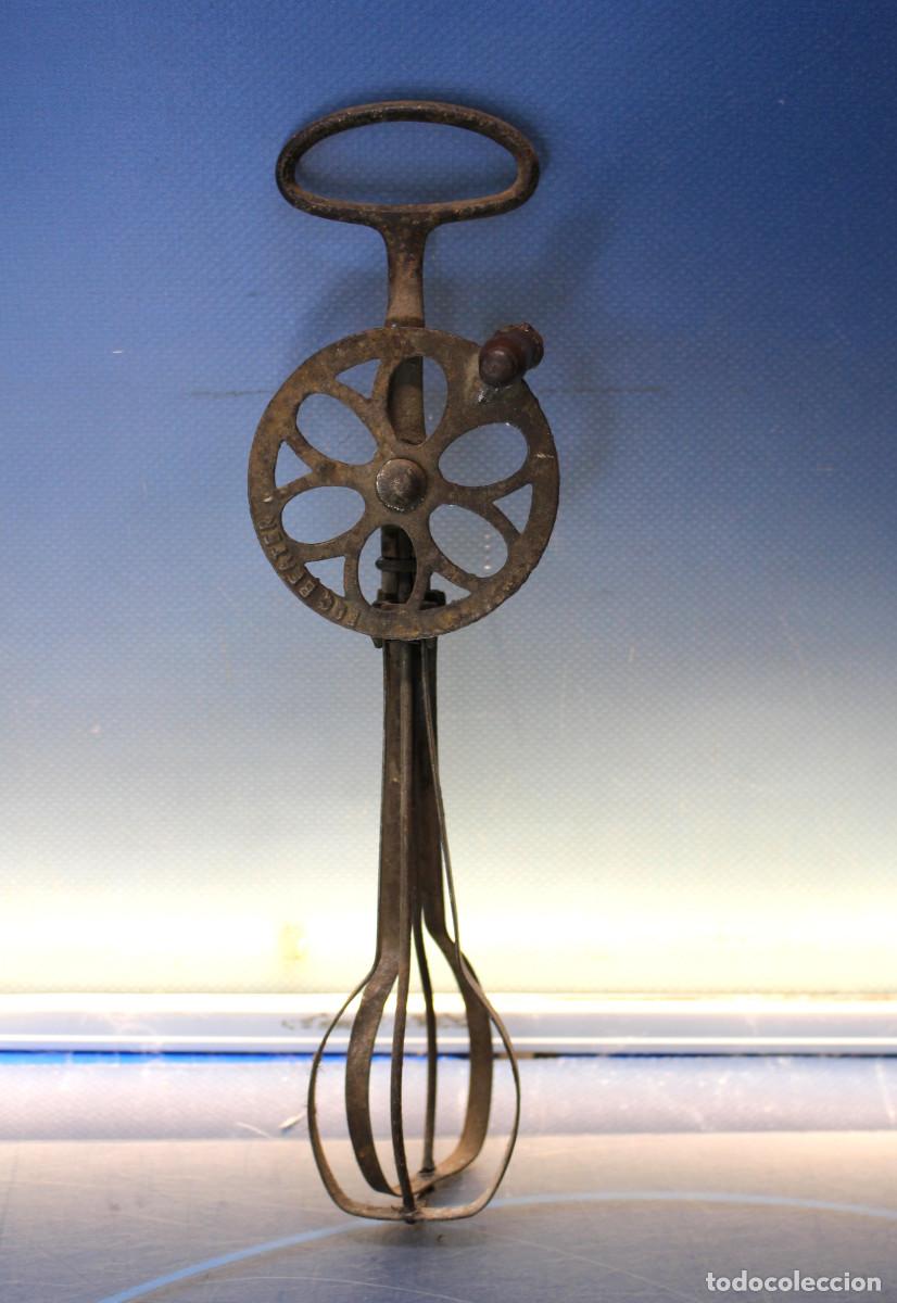 Antig&uuml;edades: Antigua batidora manual. Egg Beater.