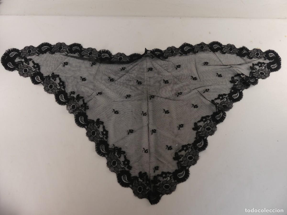 Oggetti Antichi: ANTIGUA MANTILLA MANTELLINA ENCAJE BLONDA