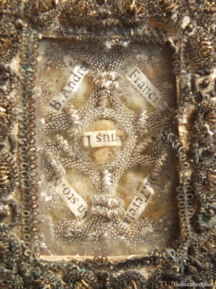 Antiques: Antiguo relicario con rel&iacute;quias Agnus Dei Santa Teresa San Francisco Beato Andrea Un santo M