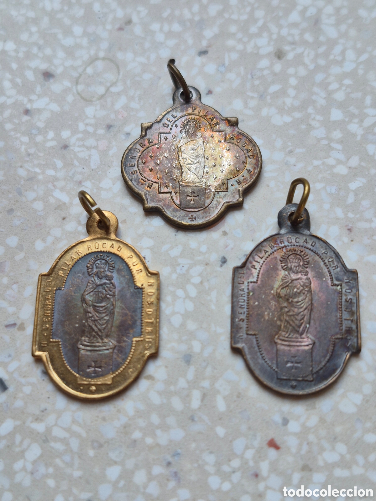 Antig&uuml;edades: Lote Tres Medallas de la Virgen del Pilar - Plata - Siglo XIX - Excelentes - Brillo Original