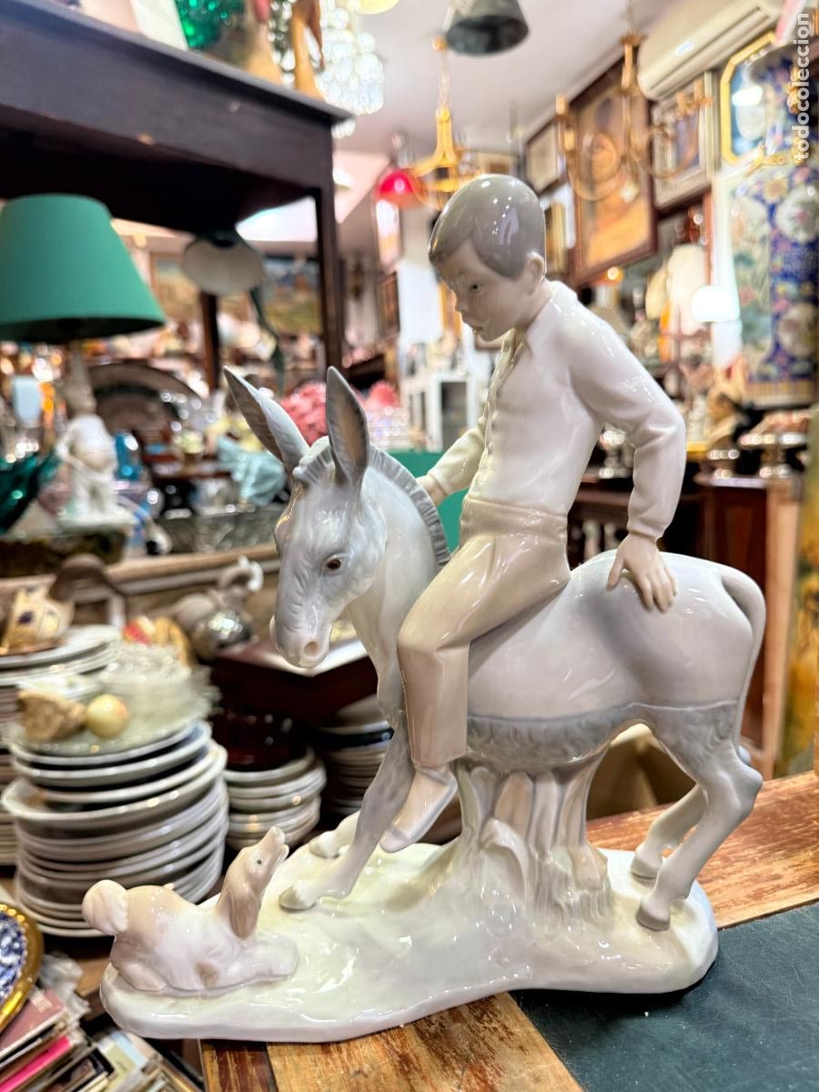 Antig&uuml;edades: PRECIOSA FIGURA DE CERAMICA LLADRO - MEDIDA 28X24 CM