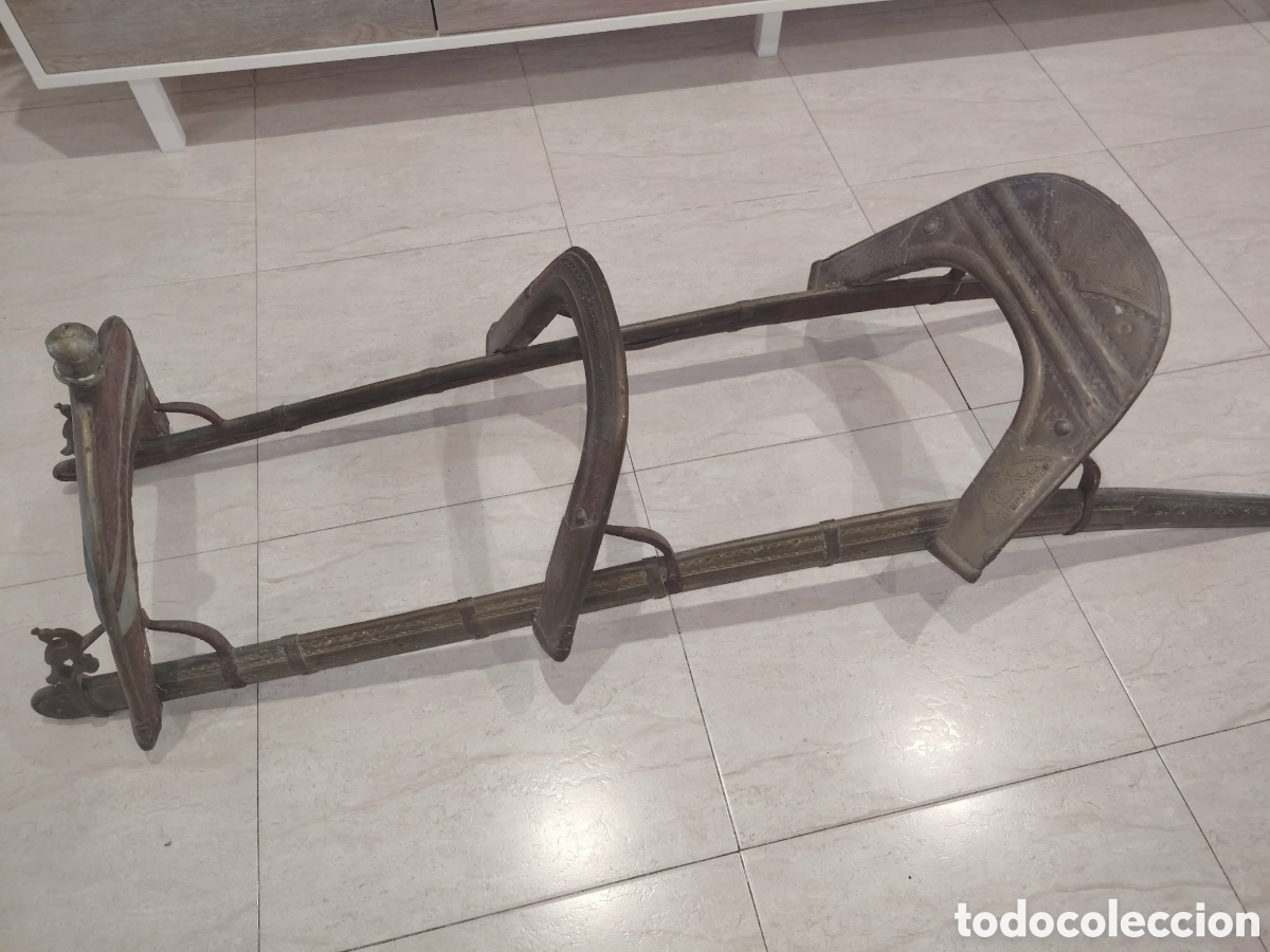 Antig&uuml;edades: Antigua silla de camello , original medio
