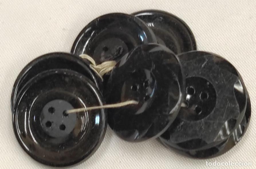 Antiquit&eacute;s: JUEGO DE 7 BOTONES ANTIGUOS, 22 MM DE DIAMETRO, NEGROS