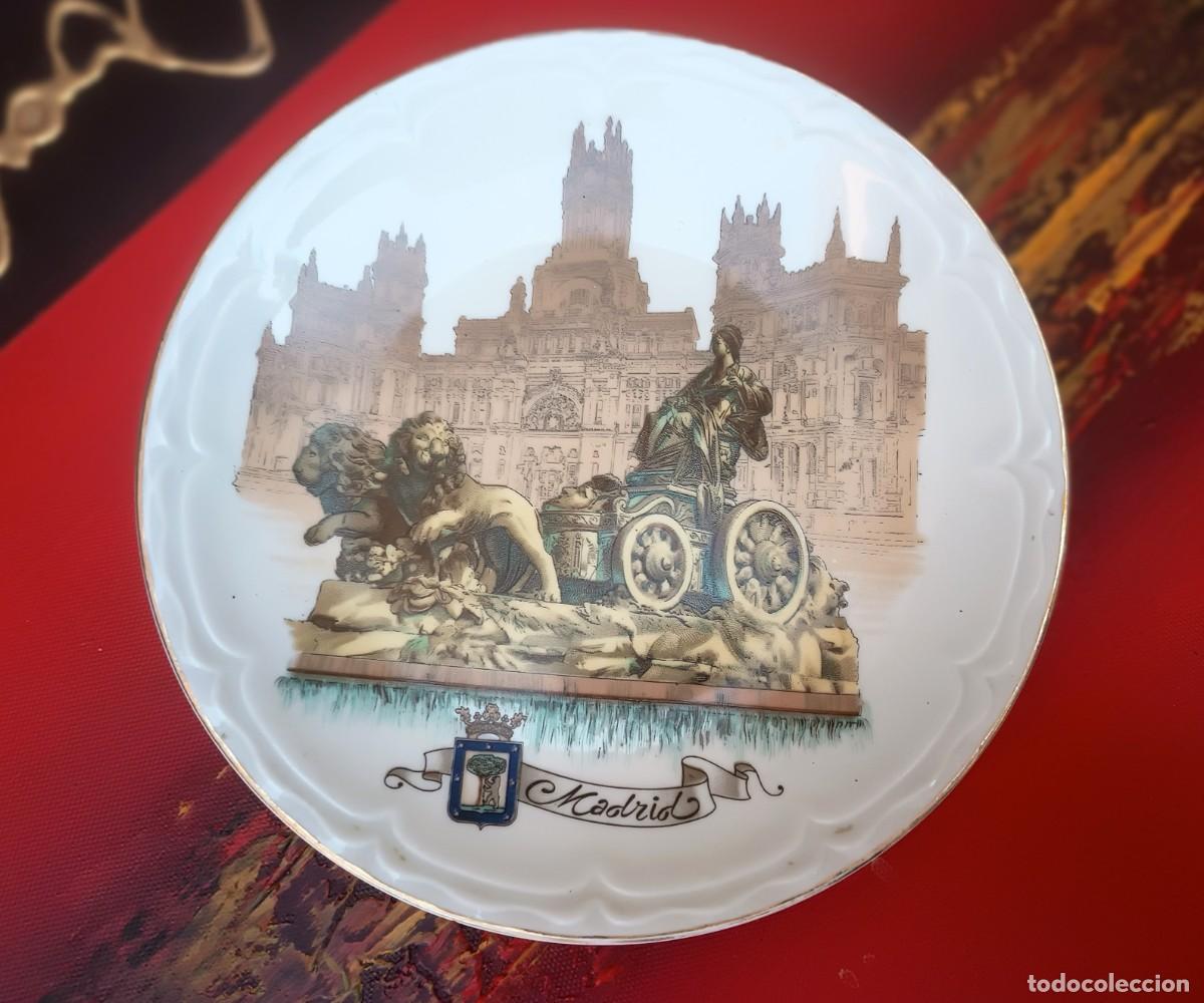 Antig&uuml;edades: PLATO DE PORCELANA DECORATIVO VINTAGE, MADRID CIBELES