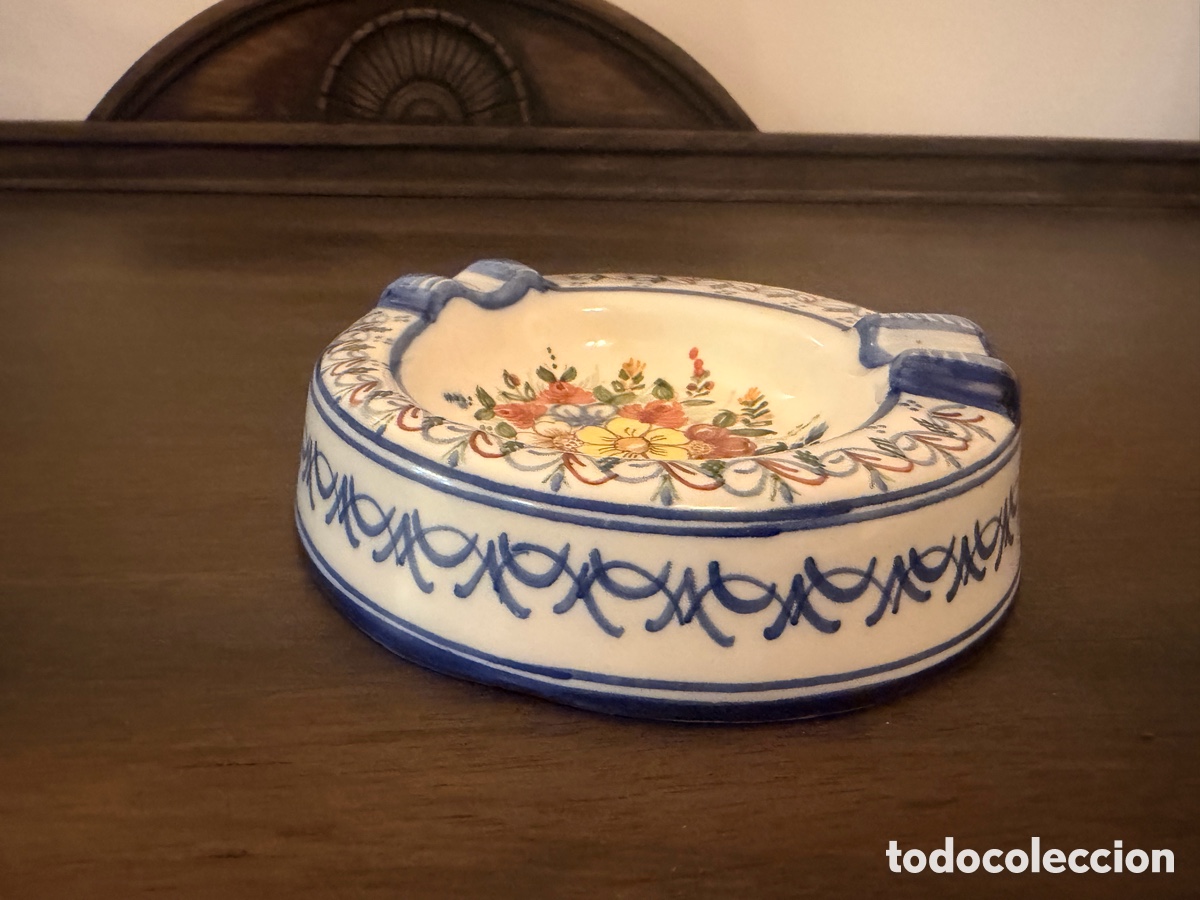 Antig&uuml;edades: Antiguo cenicero cer&aacute;mica Talavera