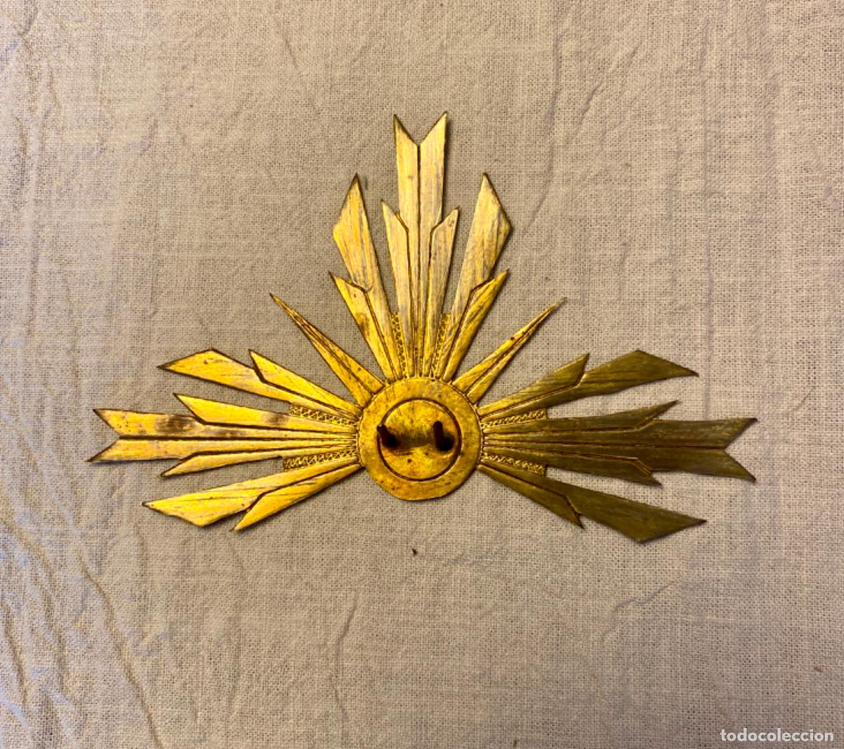 Antig&uuml;edades: ANTIGUO CORONA/RESPLANDOR DE BRONCE PARA IMAGEN RELIGIOSA