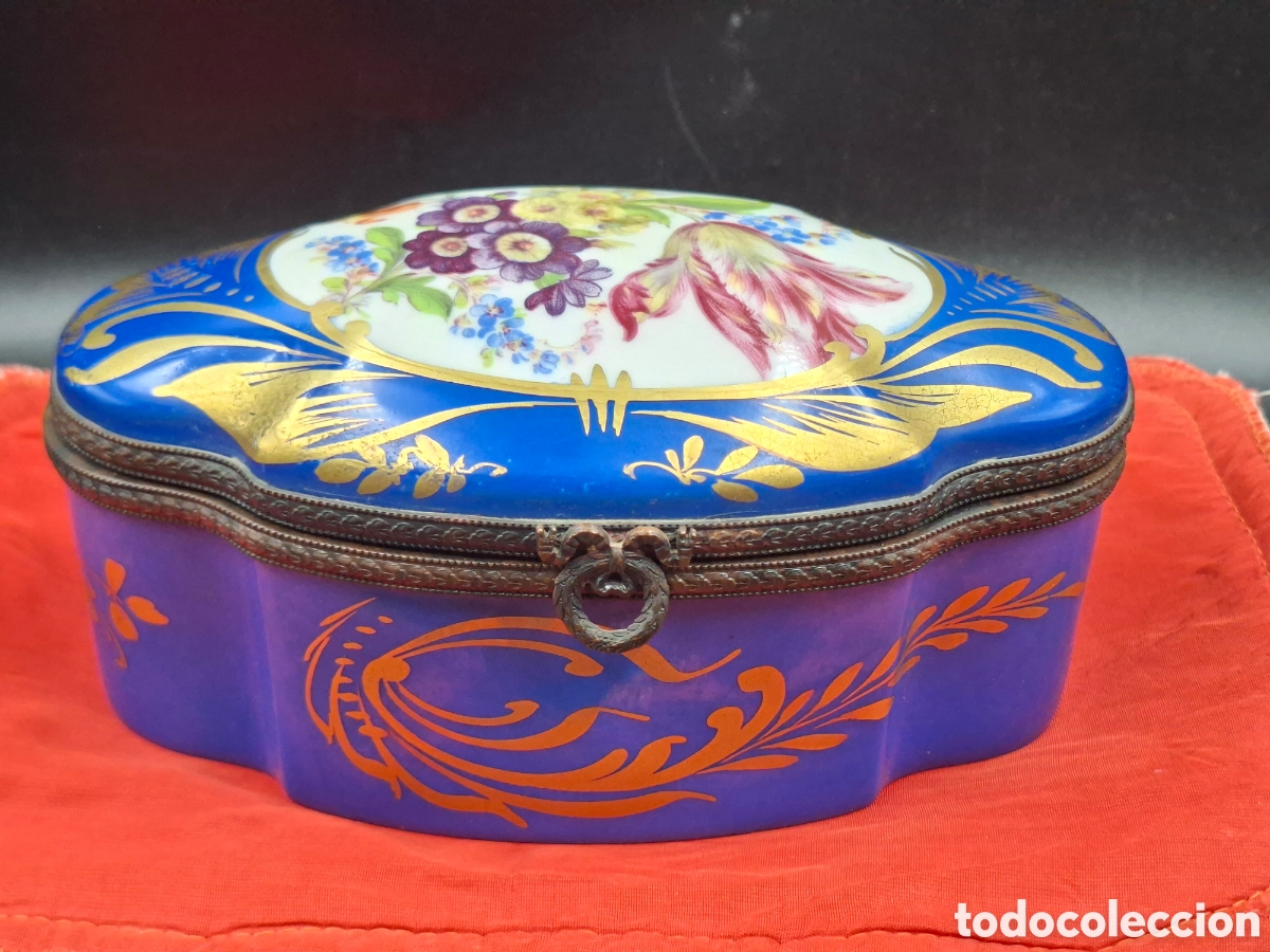 Antiquit&auml;ten: Caja joyero antigua de porcelana Limoges Francia azul cobalto con montura de bronce