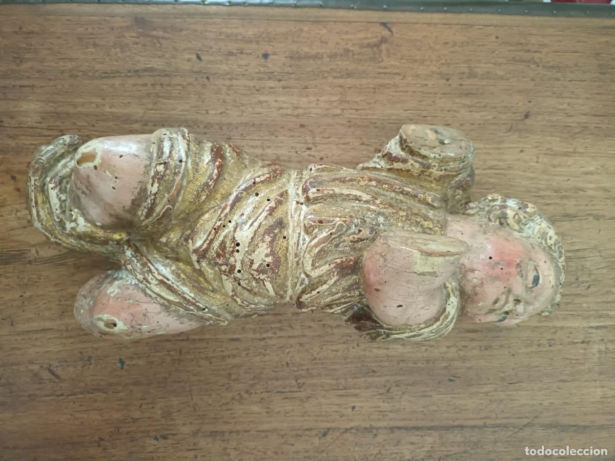 Antig&uuml;edades: Antigua talla de Ni&ntilde;o Jes&uacute;s en madera policromada y dorada. Siglo XIX. 40 cm. Para restaurar