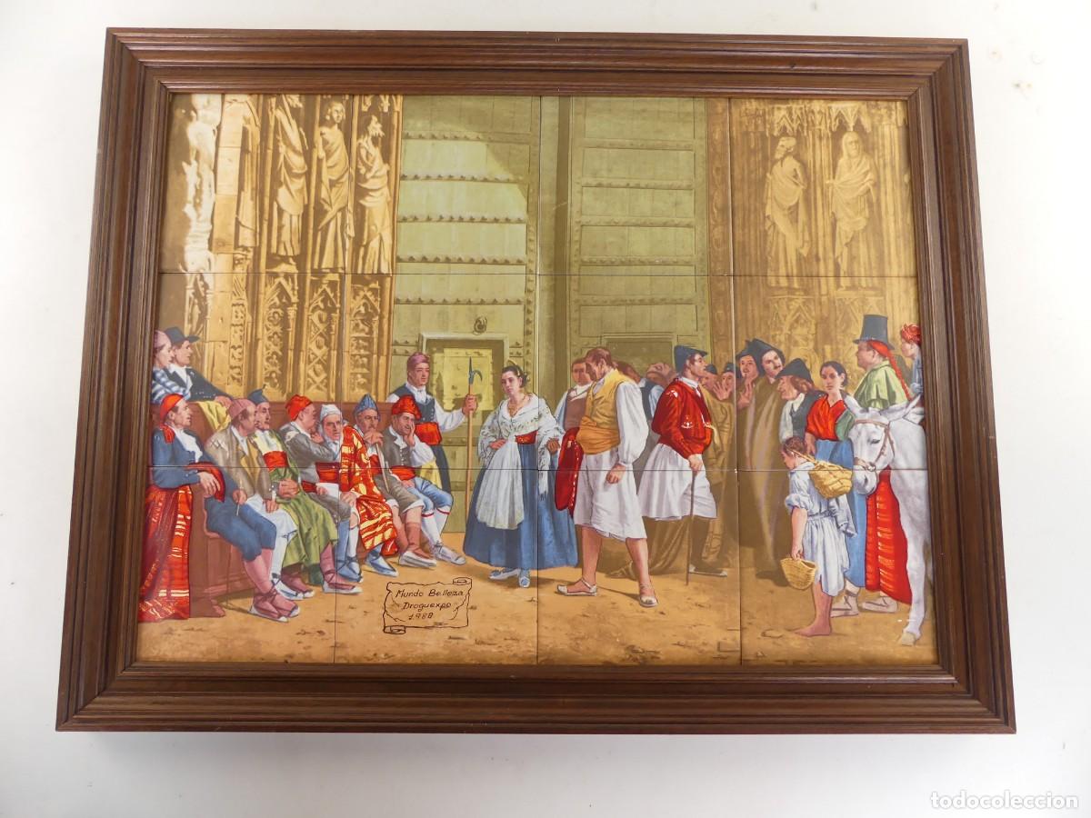 Antiguidades: CUADRO CON 12 AZULEJOS NOMBRADO MUNDO BELLEZA DROGUEXPO A&Ntilde;O 1988 ENMARCADO