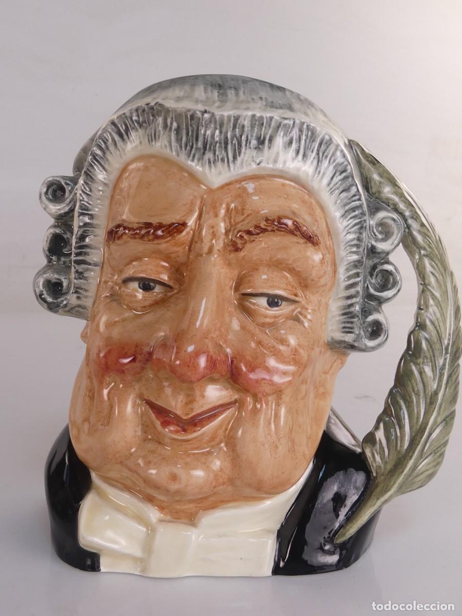 Antiguidades: JARRA DE PORCELANA PINTADA A MANO - ROYALD DOULTON ENGLAND - THE LAWYER