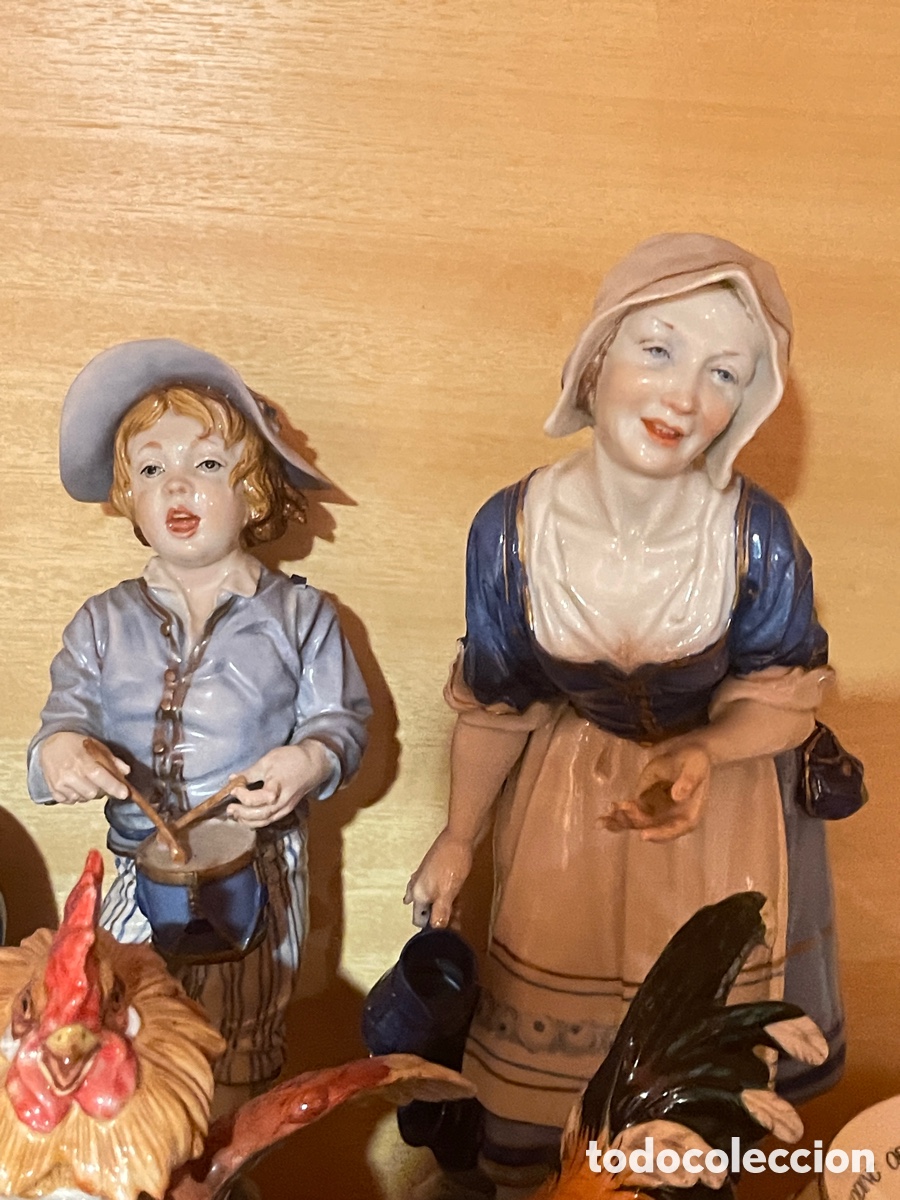 Antiquit&eacute;s: Cantinera y ni&ntilde;o tamborilero porcelana de Algora
