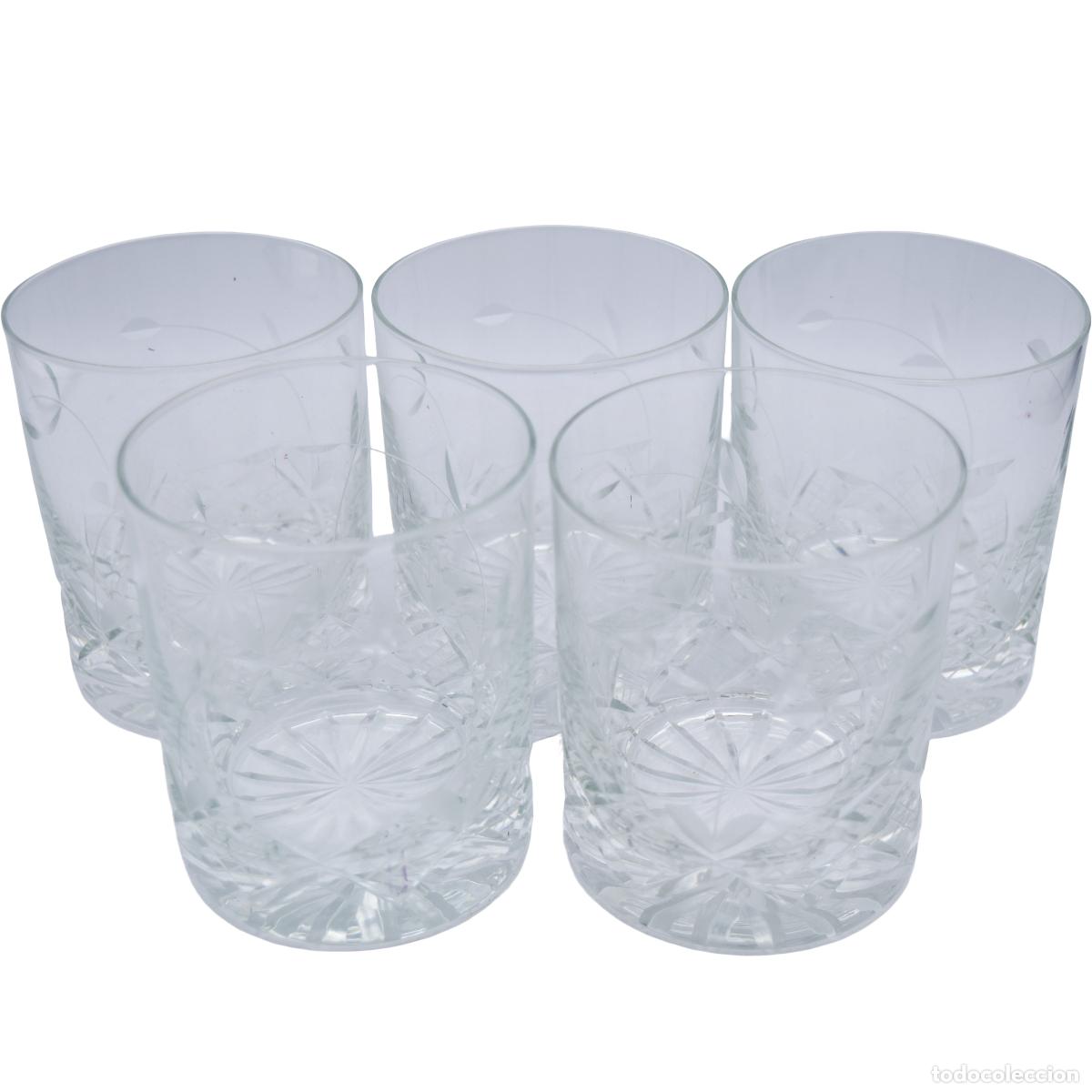 Antig&uuml;edades: Vasos de cristal tallado (5)