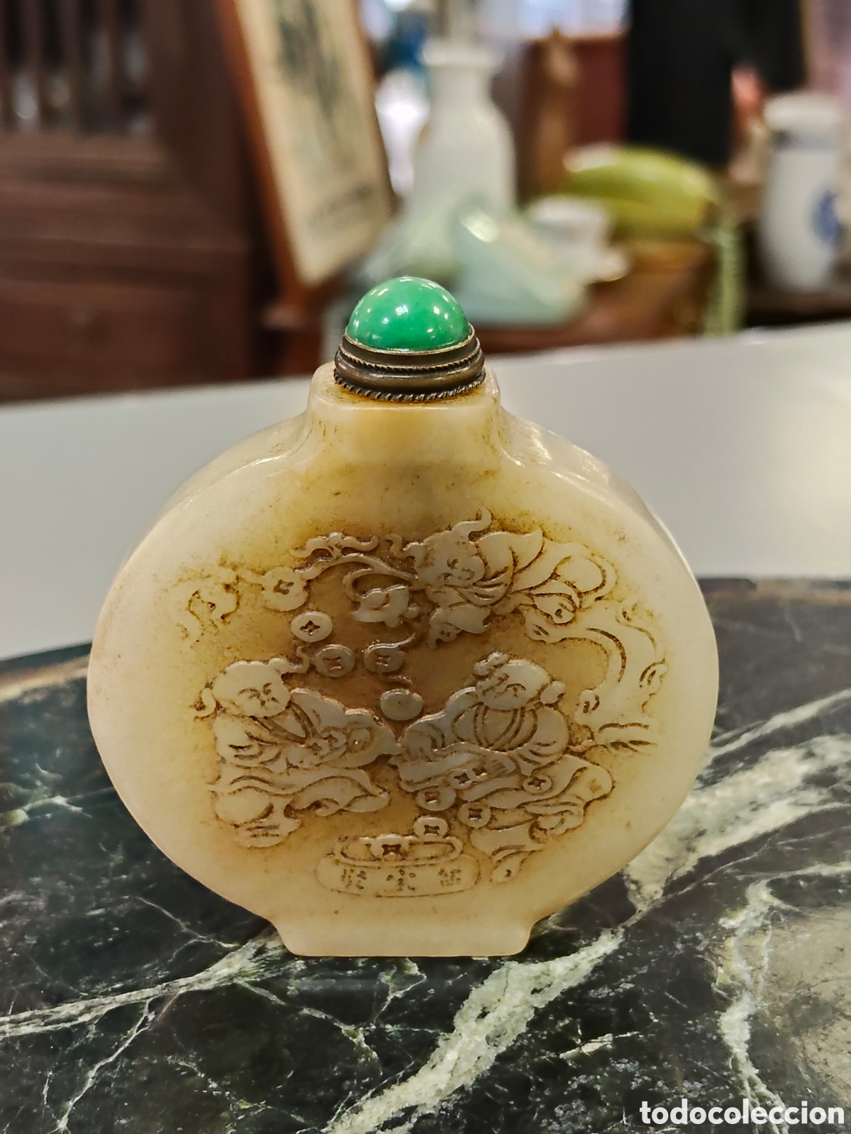 Antiques: Impresionante SNUFF BOTTLE de jade