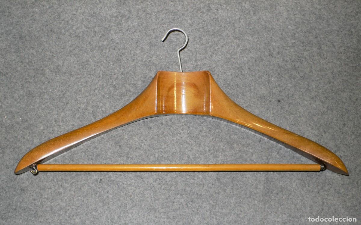 Antig&uuml;edades: GRAN PERCHA COLGADOR DE MADERA