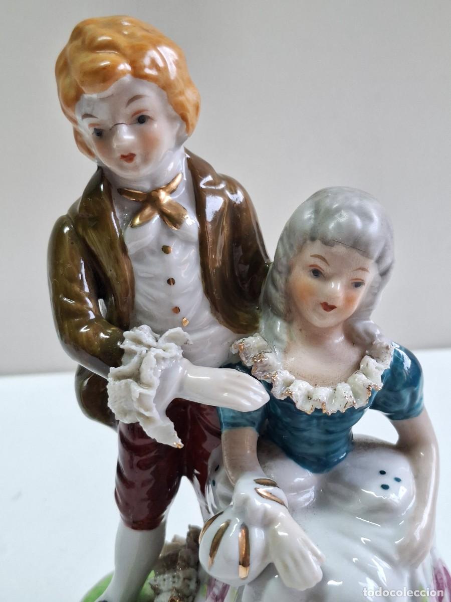Antig&uuml;edades: 2 FIGURITAS DE PORCELANA - Foto 6
