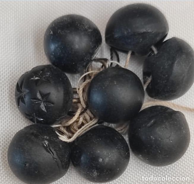 Oggetti Antichi: LOTE DE 8 BOTONES ANTIGUOS NEGROS, SIGLO XIX, 10 MM