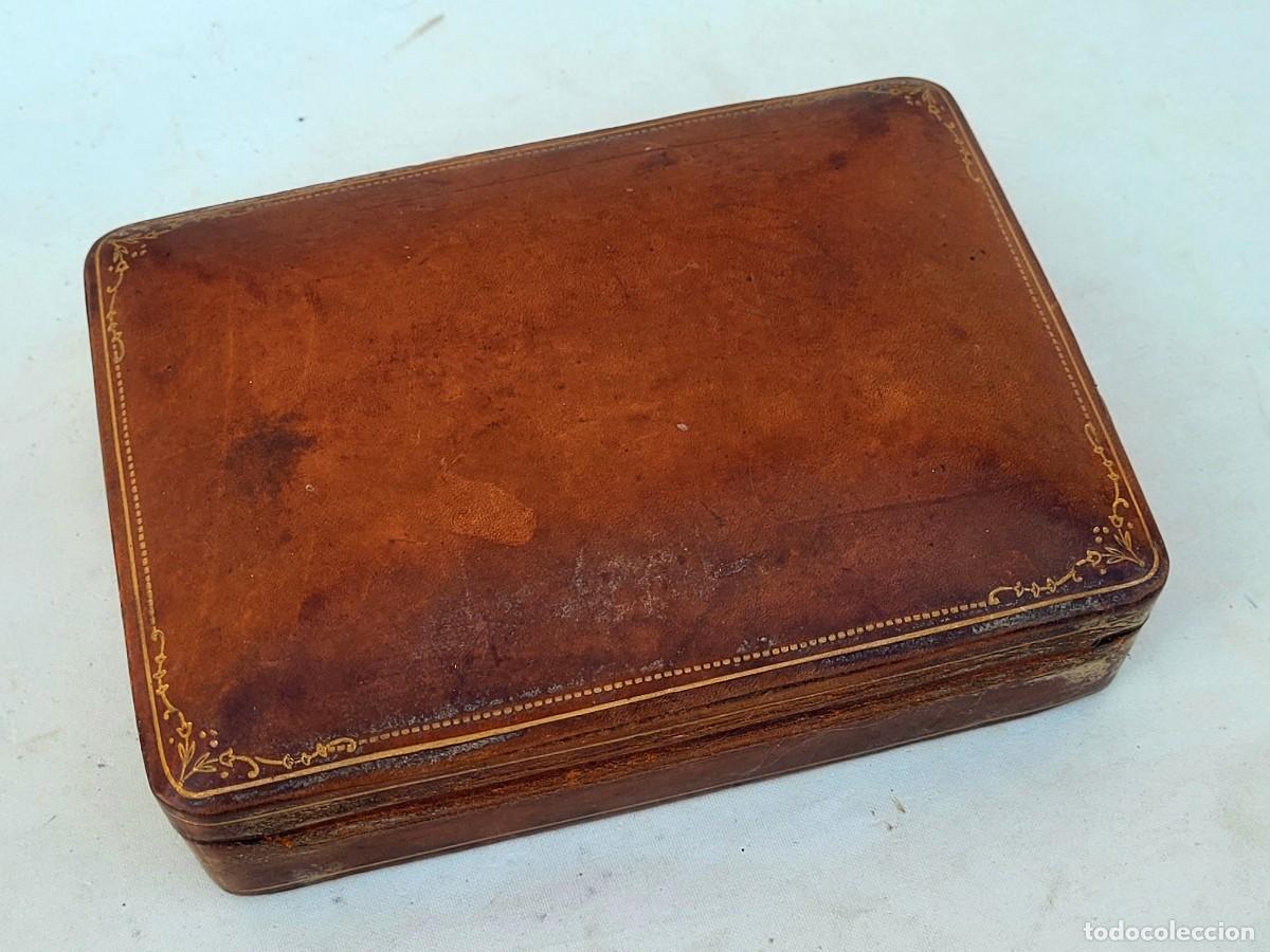 Antiguidades: Caja de cuero italiana vintage de mediados de siglo, Florencia