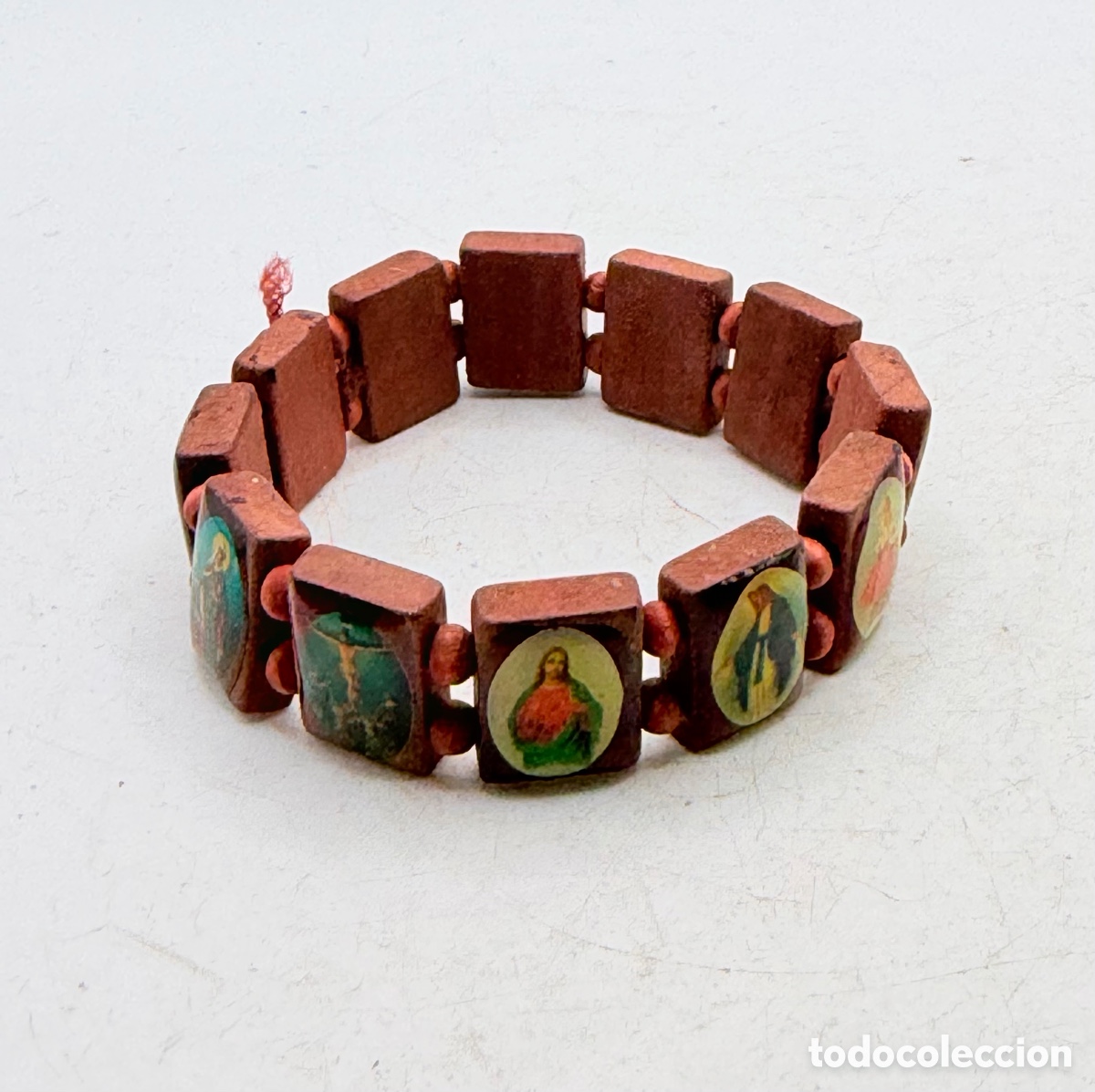 Antig&uuml;edades: Pulsera Santos y V&iacute;rgenes - Foto 2