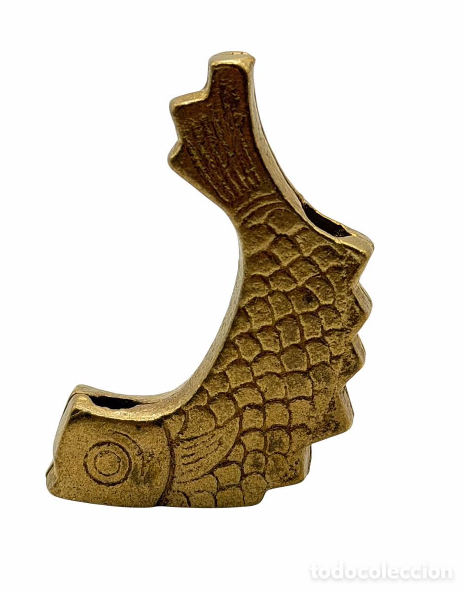 Antiguidades: Figura de Pez Dorado