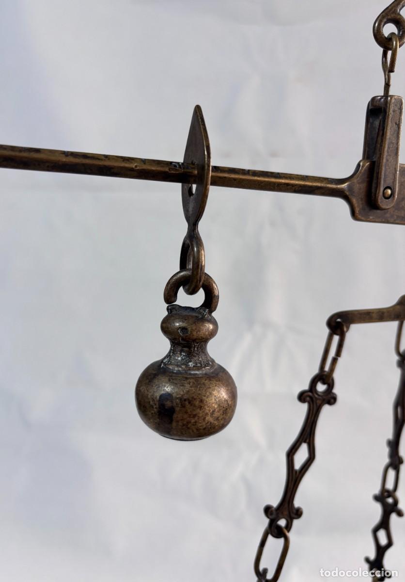 Antig&uuml;edades: Balanza romana en lat&oacute;n - Foto 4